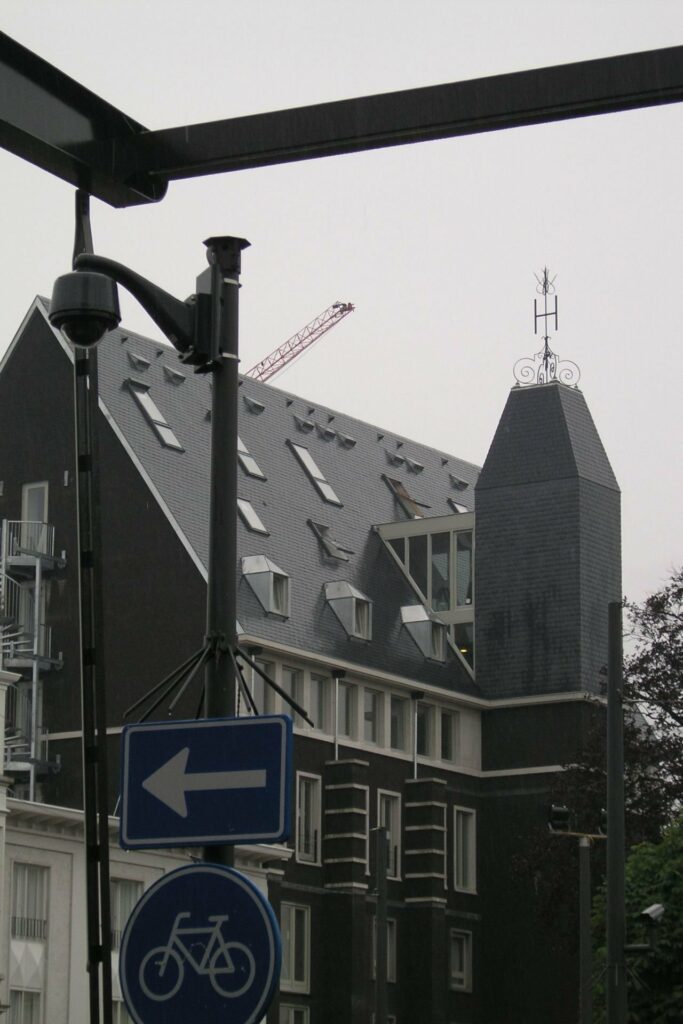 
												Claes dakwerken gulden tulp