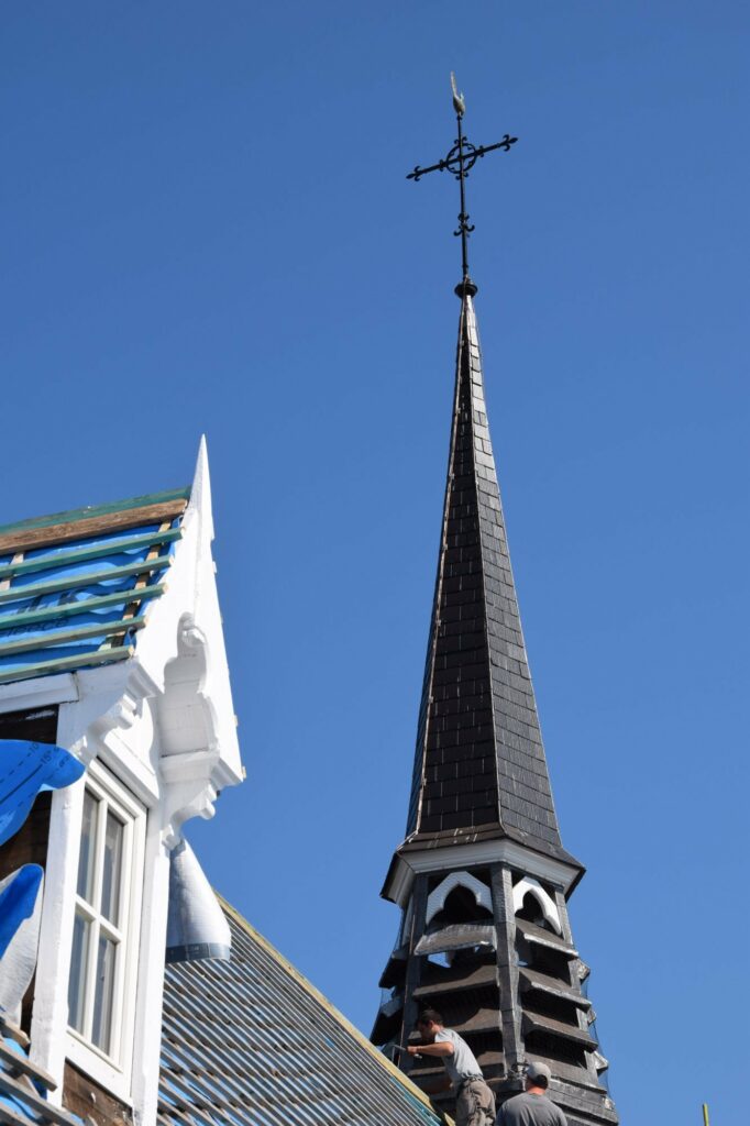 
Claes dakwerken renovatie kerk