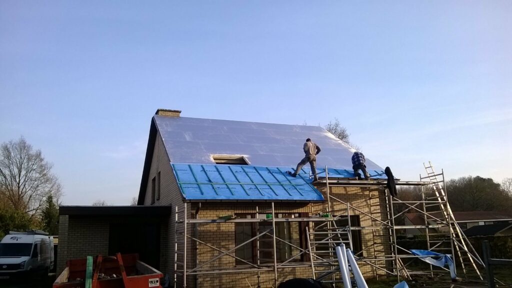 
												Claesdakwerken renovatie realisatie huis